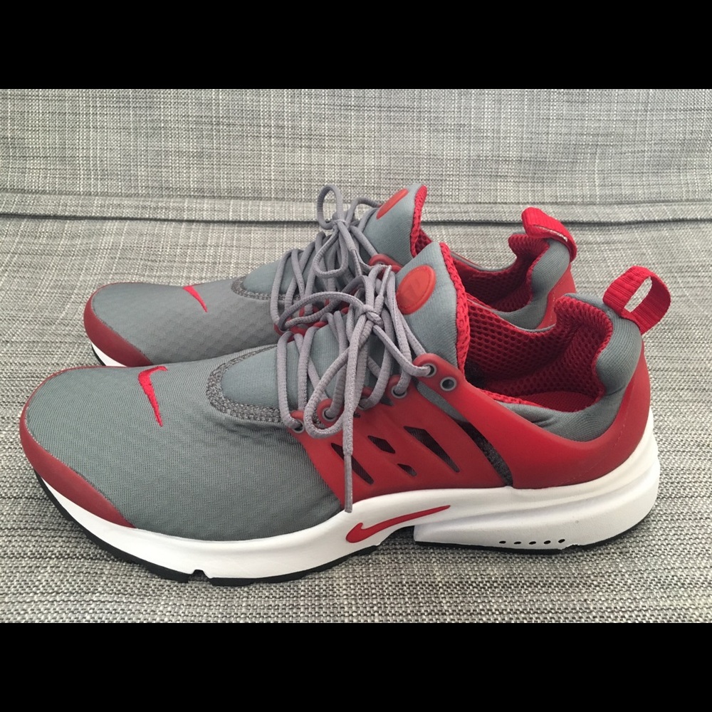 Nike Air Presto Essential Cool Grey/Gym Red